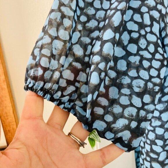 Moda International Animal Print Peasant Embellished Blouse Women’s Medium - Picture 12 of 13